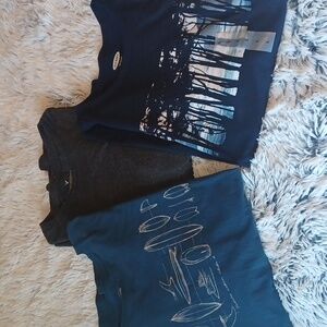Mens 3 T-shirt Bundle. Size Large